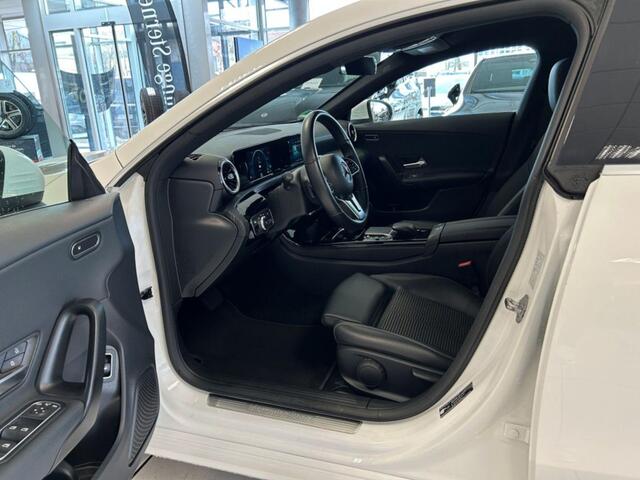 Mercedes-Benz CLA-KLASSE Shooting Brake 250 e Advantage Camera LED Appel Carplay ACC Keyless