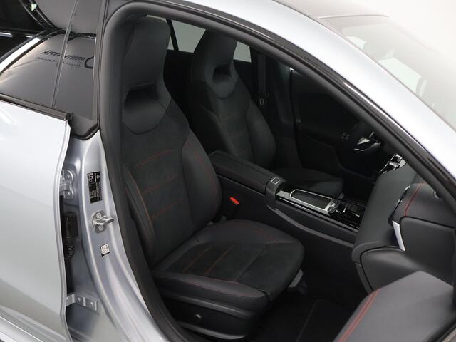 Mercedes-Benz CLA-KLASSE Shooting brake 180 Business Solution AMG | Panoramadak | Dodehoekassistent | HUD | 360° camera | Nightpakket | Keyless Entry/Go |