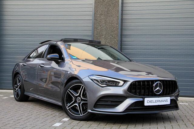 Mercedes-Benz CLA-KLASSE 200d AMG Panorama dak | Full Option | NL auto | BTW voertuig! | 1e eigenaar | 1e lak | NAP | Volledig dealer onderhouden
