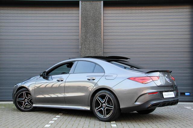 Mercedes-Benz CLA-KLASSE 200d AMG Panorama dak | Full Option | NL auto | BTW voertuig! | 1e eigenaar | 1e lak | NAP | Volledig dealer onderhouden