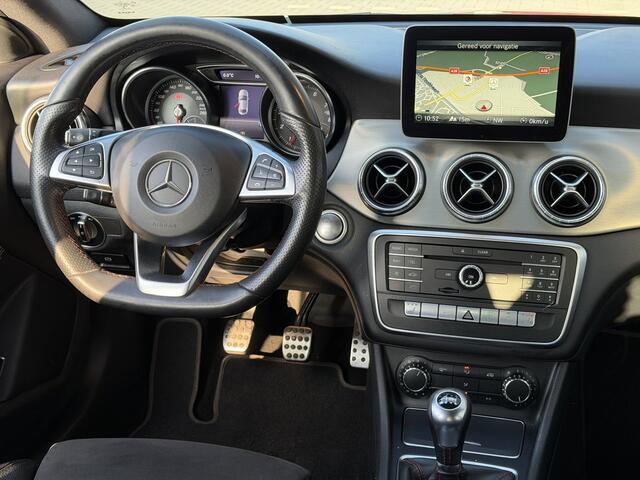 Mercedes-Benz CLA-KLASSE 180 Business Solution AMG Upgrade Edition | RIJKLAAR | NAP | Extra wielenset