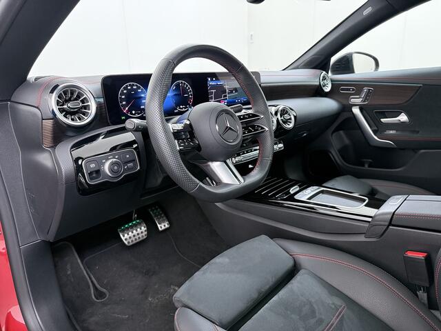 Mercedes-Benz CLA-KLASSE 250 e AMG line | Pano HUD Memory Keyless