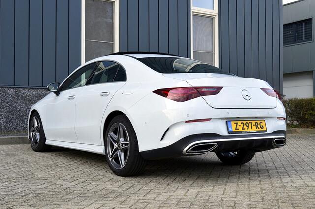 Mercedes-Benz CLA-KLASSE 180 AMG Line Rijklaarprijs-Garantie Panoramadak Matrix Led Apple Carplay/Android Auto