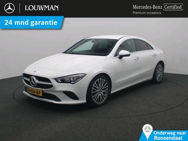 Mercedes-Benz CLA-KLASSE 180 Luxury Line | Keyless Go | Sfeerverlichting | Car Play | Stoelverwarming | Parkeerpakket met Camera | Inclusief 24 maanden Mercedes-Benz Certified garantie voor Europa.