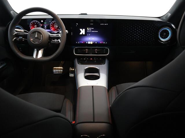 Mercedes-Benz CLA-KLASSE 250+ Business Solution AMG 85 kWh | Night | Panoramadak | Stoelverwarming | DISTRONIC | Achteruitrijcamera | Dodehoekassistent |