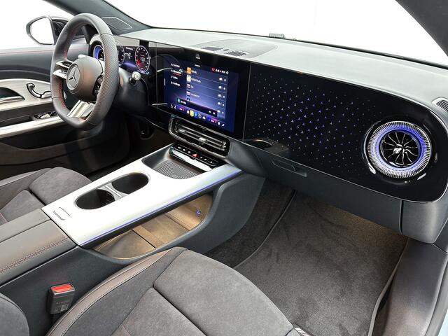 Mercedes-Benz CLA-KLASSE 250+ Launch Edition 85 kWh | Trekhaak | Memorypakket | Smartphone integratie | Adaptieve Cruise control | Panoramadak | Multibeam LED | Warmtepomp | Sierdelen aluminium |