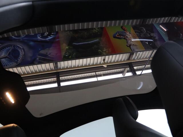 Mercedes-Benz CLA-KLASSE 250+ Launch Edition 85 kWh | Night | Panoramadak | DISTRONIC | Achteruitrijcamera | Dodehoekassistent |