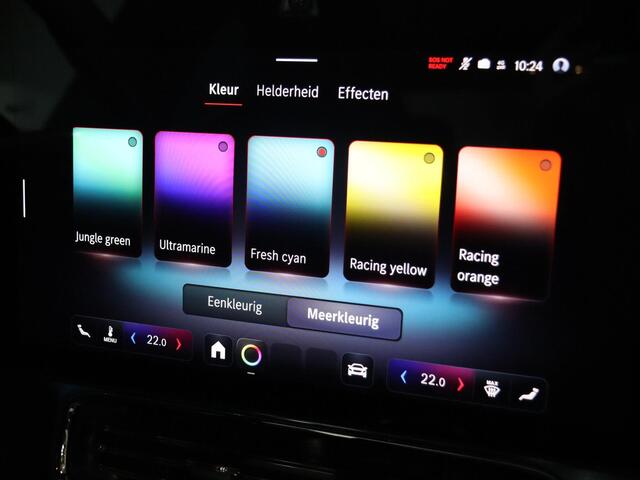 Mercedes-Benz CLA-KLASSE 250+ Launch Edition 85 kWh | Night | Panoramadak | DISTRONIC | Achteruitrijcamera | Dodehoekassistent |