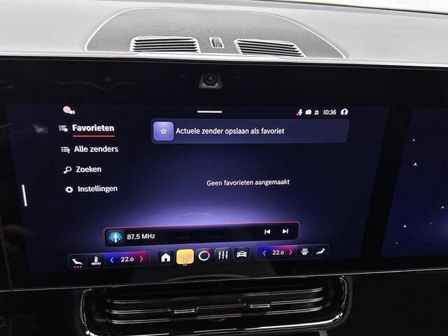 Mercedes-Benz CLA-KLASSE 200 Business Solution AMG 58 kWh | Premium pakket | Nightpakket | Smartphone integratie | Adaptieve cruisecontrol | URBAN GUARD | Vast panoramadak | Memorypakket | Warmtepomp | MBUX Superscreen |