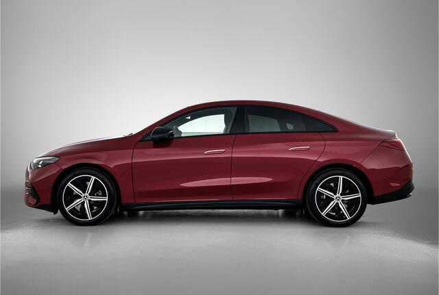 Mercedes-Benz CLA-KLASSE 200 Business Solution AMG 58 kWh | Nightpakket | Smartphone integratie | Vast panoramadak | Warmtepomp | Adaptieve cruisecontrol | Sfeerverlichting | Antidiefstal pakket | Stoelverwarming |