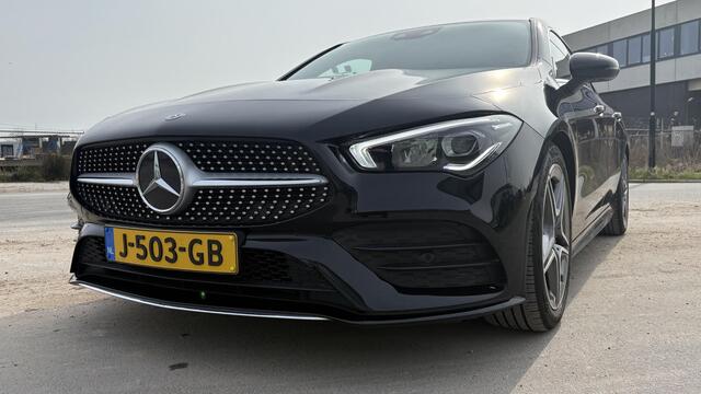 Mercedes-Benz CLA-KLASSE 180 Business Solution AMG
