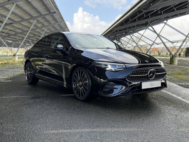 Mercedes-Benz CLA-KLASSE 180 Business Solution AMG | Night | Burmester | Panoramadak | AMG-line Plus | Premium Plus | Trekhaak | Massagestoelen |