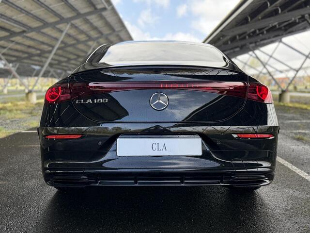 Mercedes-Benz CLA-KLASSE 180 Business Solution AMG | Night | Burmester | Panoramadak | AMG-line Plus | Premium Plus | Trekhaak | Massagestoelen |