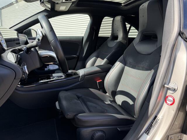Mercedes-Benz CLA-KLASSE 200 Premium | Nieuw Binnen! | Widescreen | Sfeerverlichting | Pano