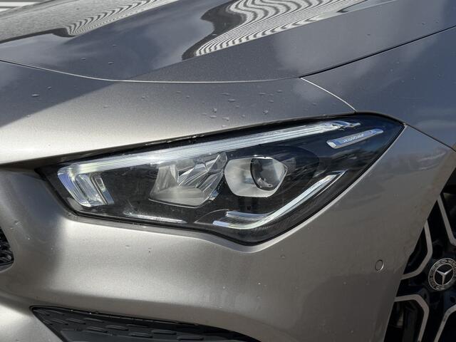 Mercedes-Benz CLA-KLASSE 200 Premium | Nieuw Binnen! | Widescreen | Sfeerverlichting | Pano