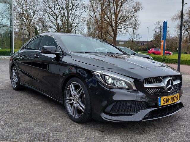 Mercedes-Benz CLA-KLASSE 180 122pk Automaat AMG Upgrade Edition | Navi | Apple Carplay+Android Auto | Airco | Cruise | Leder+Alcantara+Stoelverwarming | Licht+Regensensor | Pdc V+A+Assist+Camera | 18''lm