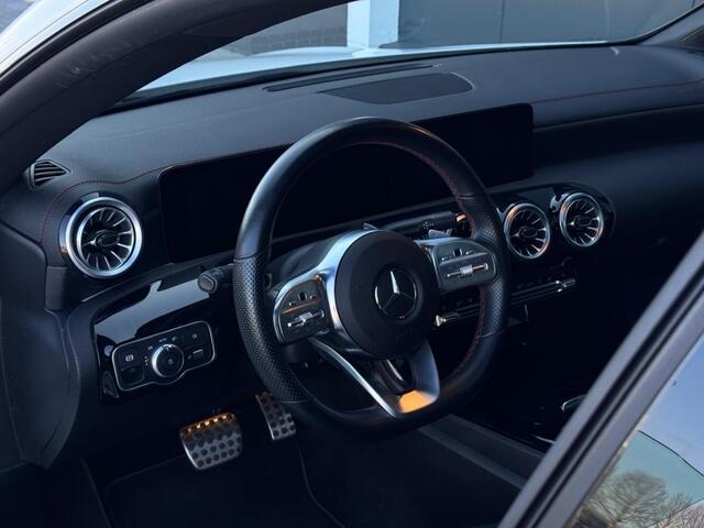 Mercedes-Benz CLA-KLASSE 250 e AMG Line FULL PANO SFEER ECC MM SEATS SPORTVELGEN NAVI