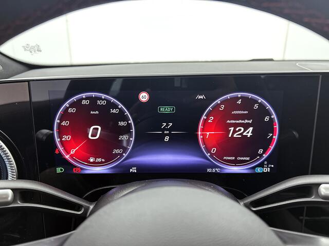 Mercedes-Benz CLA-KLASSE 200 Business Solution AMG | Advanced Plus pakket | Parkeerpakket | Smartphone integratie | Vast panoramadak | Sfeerverlichting | URBAN GUARD | Gezichtsherkenning |