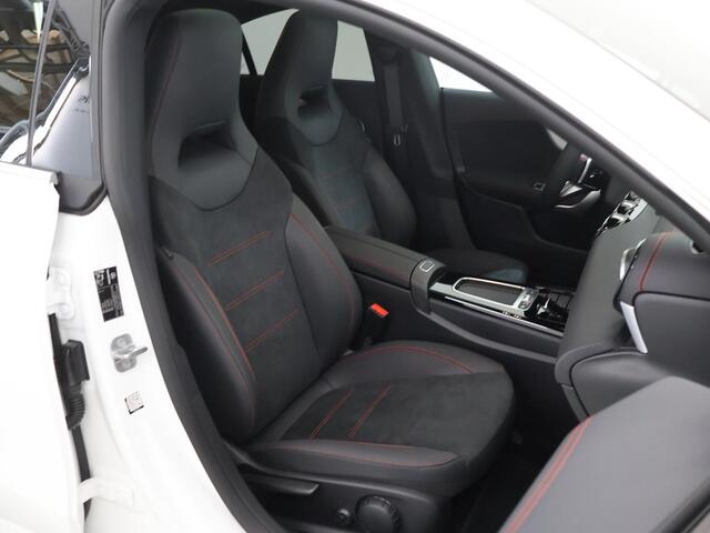 Mercedes-Benz CLA-KLASSE 180 Business Solution AMG | Rij-Assistentie| Burmester | 360° camera | Winter pakket | Techniekpakket