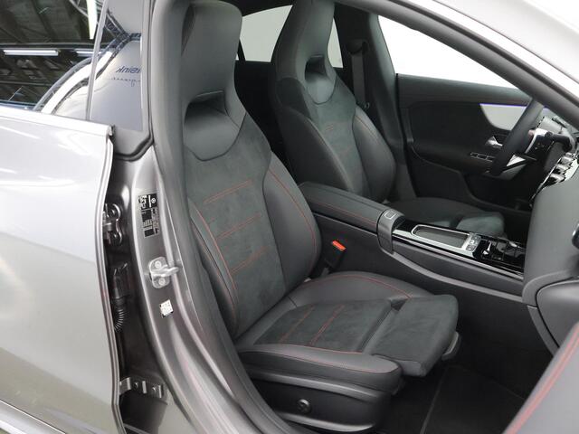 Mercedes-Benz CLA-KLASSE 180 Business Solution AMG | Panoramaschuifdak | Premium Plus-pakket | Winterpakket | Techniek-pakket | Burmester | Trekhaak | Head-up display |