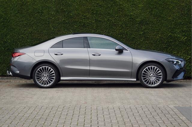 Mercedes-Benz CLA-KLASSE CLA 250 e AMG Line Facelift | Pano Trekhaak Keyless-Go