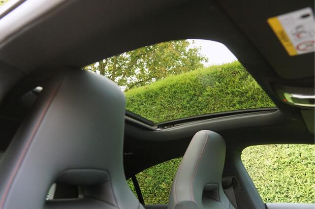 Mercedes-Benz CLA-KLASSE CLA 250 e AMG Line Facelift | Pano Trekhaak Keyless-Go