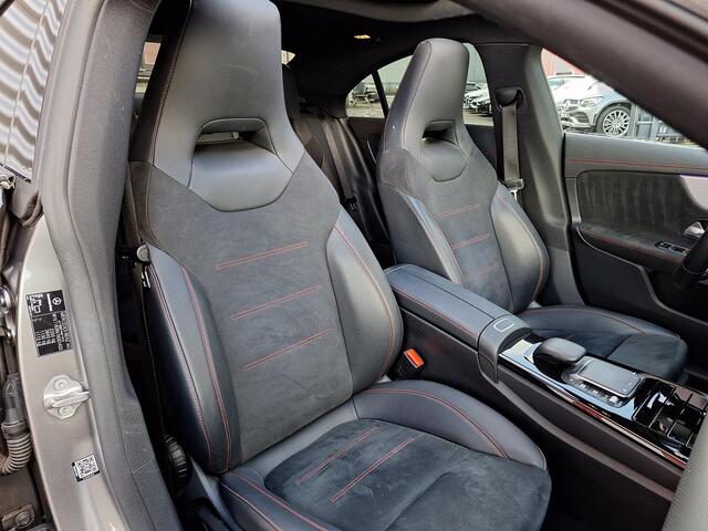 Mercedes-Benz CLA-KLASSE 250 e Business Solution AMG Limited | Panoramadak | Night pakket | Achteruitrijcamera | Sfeerverlichting | Stoelverwarming | Multibeam LED | Keyless-GO