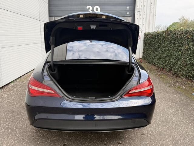 Mercedes-Benz CLA-KLASSE 180 Ambition