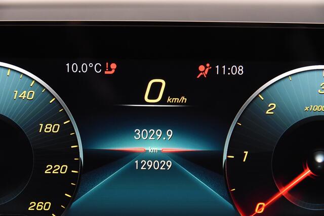 Mercedes-Benz CLA-KLASSE 200 d Business Line *1ste Eigenaar*Navigatie*Trekhaak*Stoelverwarming*