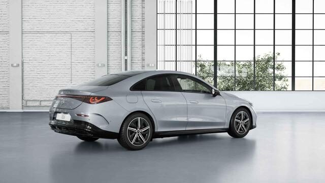 Mercedes-Benz CLA-KLASSE 200 Business Solution AMG 58 kWh | Panoramadak | Night | Stoelverwarming | Achteruitrijcamera | Dodehoekassistent |