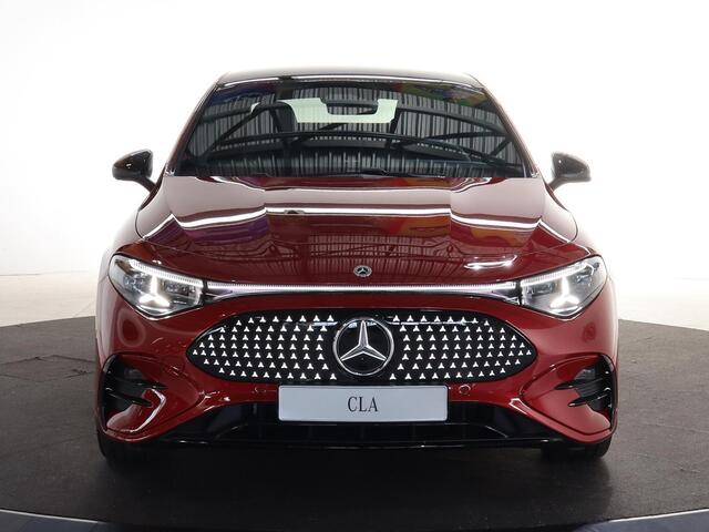 Mercedes-Benz CLA-KLASSE 250+ Launch Edition 85 kWh | Night | Panoramadak | DISTRONIC | Achteruitrijcamera | Dodehoekassistent |