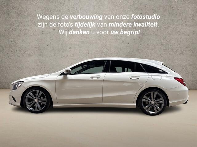 Mercedes-Benz CLA-KLASSE 180 AMG Sport Automaat (SCHUIFDAK, GROOT NAVI, LEDER, GETINT GLAS, SPORTSTOELEN, ZWART HEMEL, CRUISE, NIEUWE APK, NIEUWSTAAT)