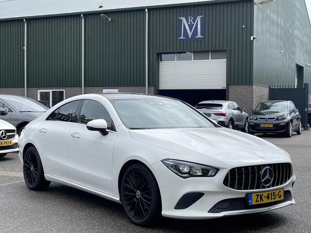 Mercedes-Benz CLA-KLASSE 180 Business Solution AMG AUT| STOELVERWARMING| SFEERVERLICHTING| ACHTERUITRIJCAMERA| 56.000KM!! | RIJKLAARPRIJS INCL. 12 MND BOVAG GARANTIE