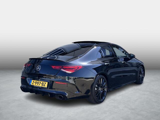 Mercedes-Benz CLA-KLASSE AMG 35 4MATIC | Panoramadak | Burmester | Memory | Stoelen