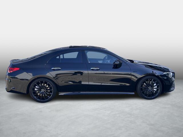 Mercedes-Benz CLA-KLASSE AMG 35 4MATIC | Panoramadak | Burmester | Memory | Stoelen