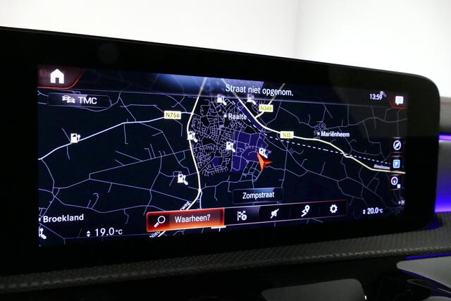 Mercedes-Benz CLA-KLASSE 250 e AMG Line / CLA45 AMG diffuser / Panamericana Grille / Elektr. verstelbare voorstoelen + memory / Multibeam LED / Ambienteverlichting / Apple Carplay - Android Auto / Stoelverwarming /Rondomzichtcamera / Grootlicht assistent / Keyless / Achteruitrijc