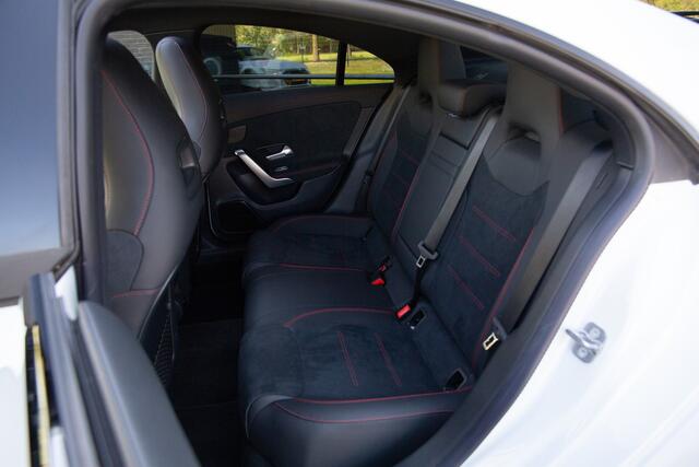 Mercedes-Benz CLA-KLASSE 250 e Business Line , Panoramadak, Head-up display, 360°camera,