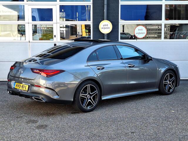 Mercedes-Benz CLA-KLASSE 180 Star Edition AMG | Night Pakket | Panoramadak | Bruin Interieur | Dodehoekassistent | Apple CarPlay | Android Auto | Sfeerverlichting | Stoelverwarming | Parkeersensoren | Achteruitrijcamera | Elektrisch Inklapbare Buitenspiegels