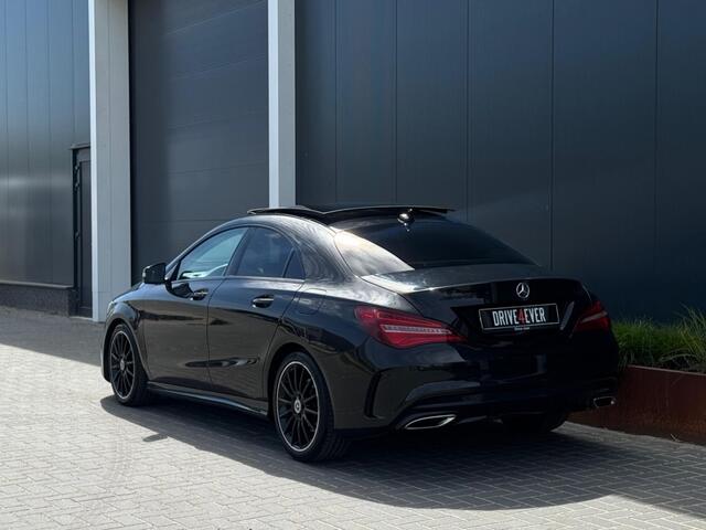 Mercedes-Benz CLA-KLASSE 180 AMG NIGHT FULL PANO NAVI APPLE CARPLAY CAMERA PDC