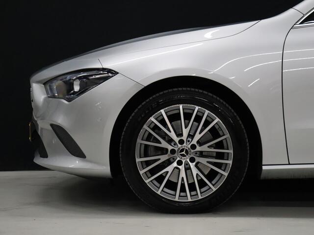 Mercedes-Benz CLA-KLASSE 250 e Luxury Line [SCHUIFKANTELDAK, APPLE CARPLAY, ANDROID, VOL LEDER, STOELVERWARMING, CAMERA, PDC 360, CRUISE, CLIMATE, NIEUWSTAAT]