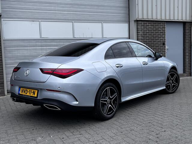 Mercedes-Benz CLA-KLASSE 250 e Star Edition AMG | Night Pakket | Dodehoekassistent | Apple CarPlay | Android Auto | Sfeerverlichting | Stoelverwarming | Parkeersensoren | Achteruitrijcamera | Elektrisch Inklapbare Buitenspiegels