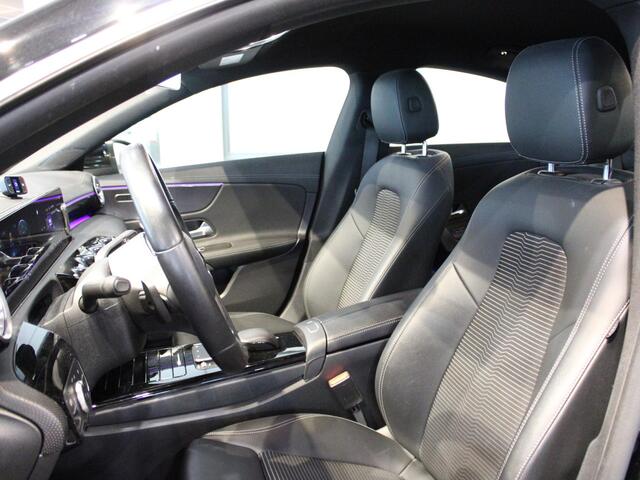 Mercedes-Benz CLA-KLASSE 180 Luxury Line