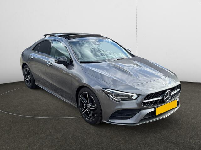 Mercedes-Benz CLA-KLASSE 180 AMG Aut- 2x Full Memory, Volledig Dealer Onderhouden, Panoramadak, Sfeerverlichting, Zitcomfort