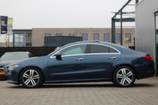 Mercedes-Benz CLA-KLASSE 180 AUT7 Luxury Line PANORAMADAK LEDER MEMORY KEY-LESS GO MULTIBEAM SFEER NL AUTO