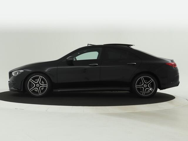 Mercedes-Benz CLA-KLASSE 200 Business Solution AMG | Navigatie | Camera | Parkeersensoren | Panoramadak | LM velgen | Inclusief 24 maanden MB Certified garantie voor Europa.