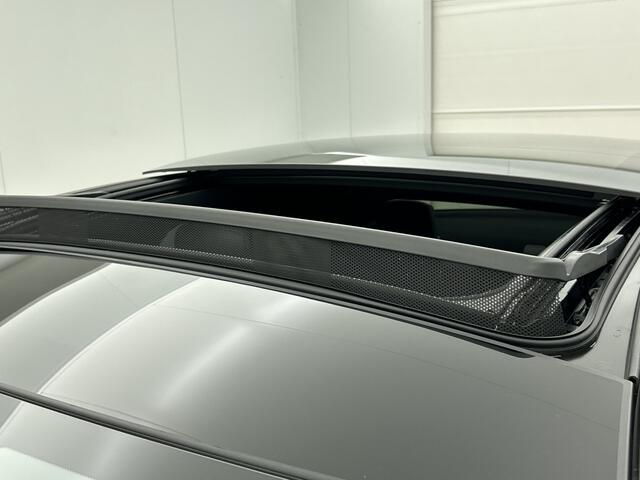 Mercedes-Benz CLA-KLASSE 180 Business Solution AMG | Panoramadak | 5 spaaks lichtmetalen | Navigatie | Parking support Inclusief 24 maanden MB Certified garantie voor Europa.