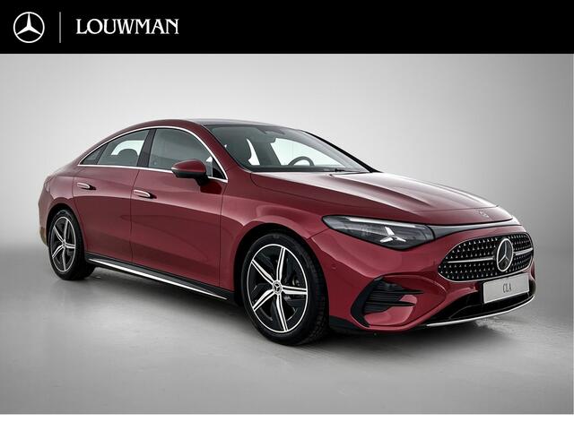 Mercedes-Benz CLA-KLASSE 200 Business Solution AMG | Parkeerpakket | Smartphone integratie | URBAN GUARD | Vast panoramadak | Sfeerverlichting | Adaptieve cruisecontrol | Stoelverwarming |