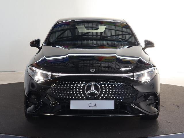Mercedes-Benz CLA-KLASSE 200 Business Solution AMG 58 kWh | Elek. Trekhaak | Panoramadak | Premium Pakket | Superscreen | HUD | Burmester | Elek. Stoelen met Geheugen | Keyless Entry/Go | Apple Carplay/Android Auto |