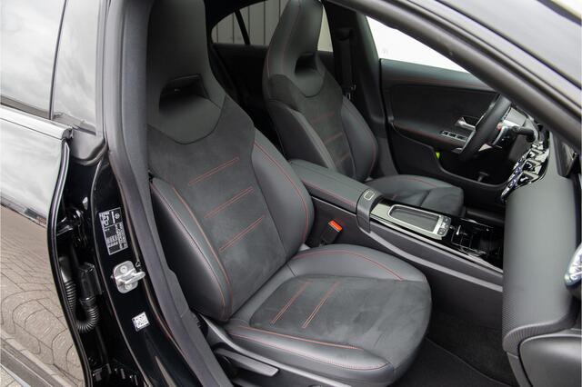 Mercedes-Benz CLA-KLASSE 200 AMG Premium Pano, Nightpack, Key-Less, 2025