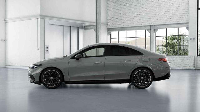 Mercedes-Benz CLA-KLASSE 180 Business Solution AMG | Panoramadak | Trekhaak | Memory | Multibeam LED | 19"LM velgen | Parkeercamera |